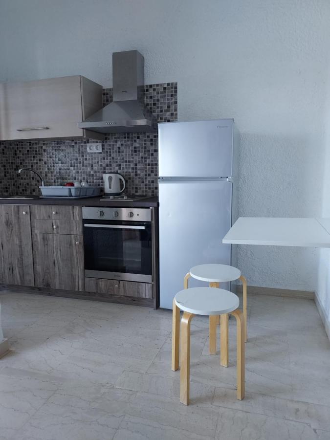 Aqua Apartments Loutra Oraias Elenis Esterno foto
